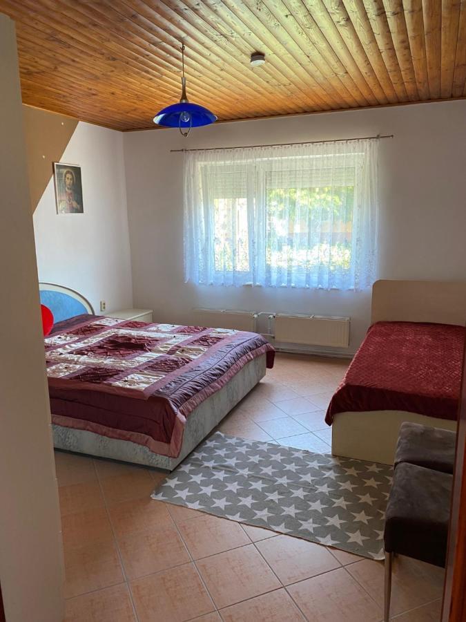 House Damado Deluxe Βίλα Otteveny Εξωτερικό φωτογραφία